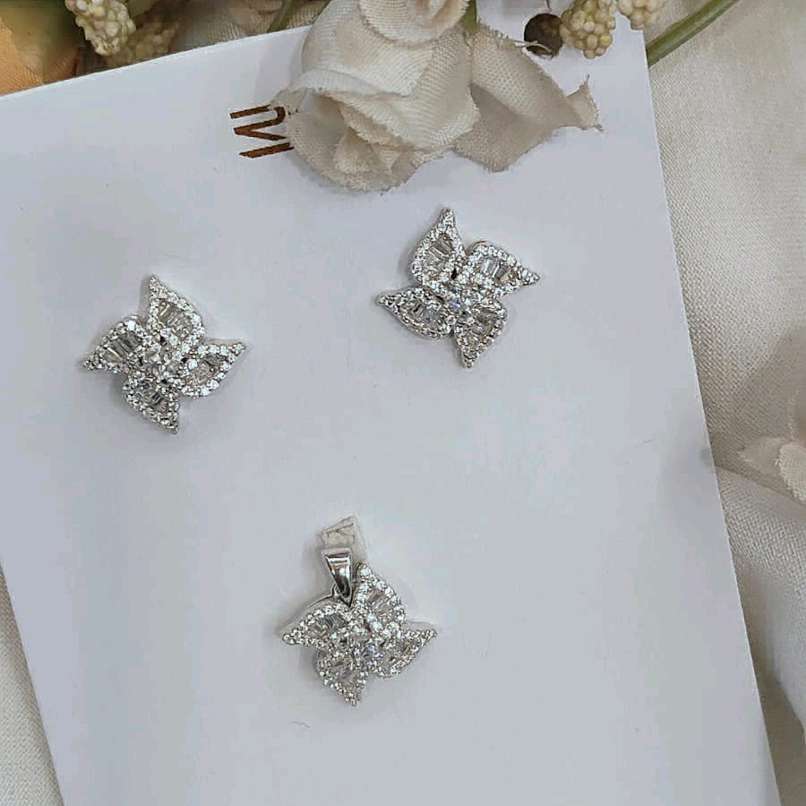 Silver CZ Cluster Flower Pendant Set 